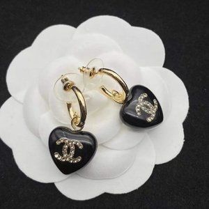 Simple full diamond earrings